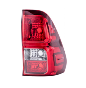 FARO TRASERO DERECHO HILUX 2016 A 2019